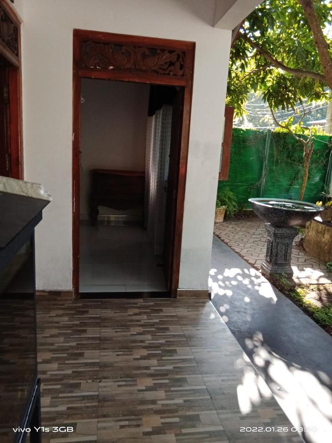 Timasha Home Stay Tangalle Exterior photo